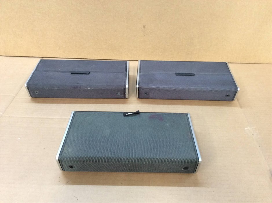 Bose SoundLink Mobile Speaker II Model 404600 (Lot of 3)