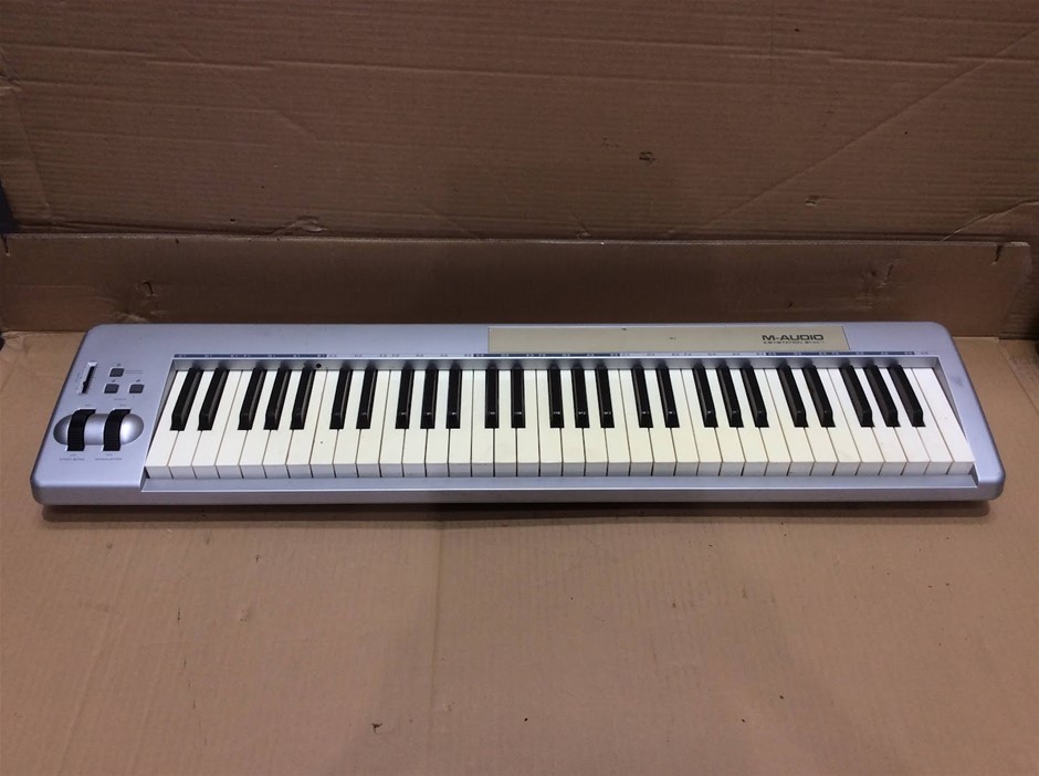 M-Audio Keystation 61es USB MIDI Keyboard Controller