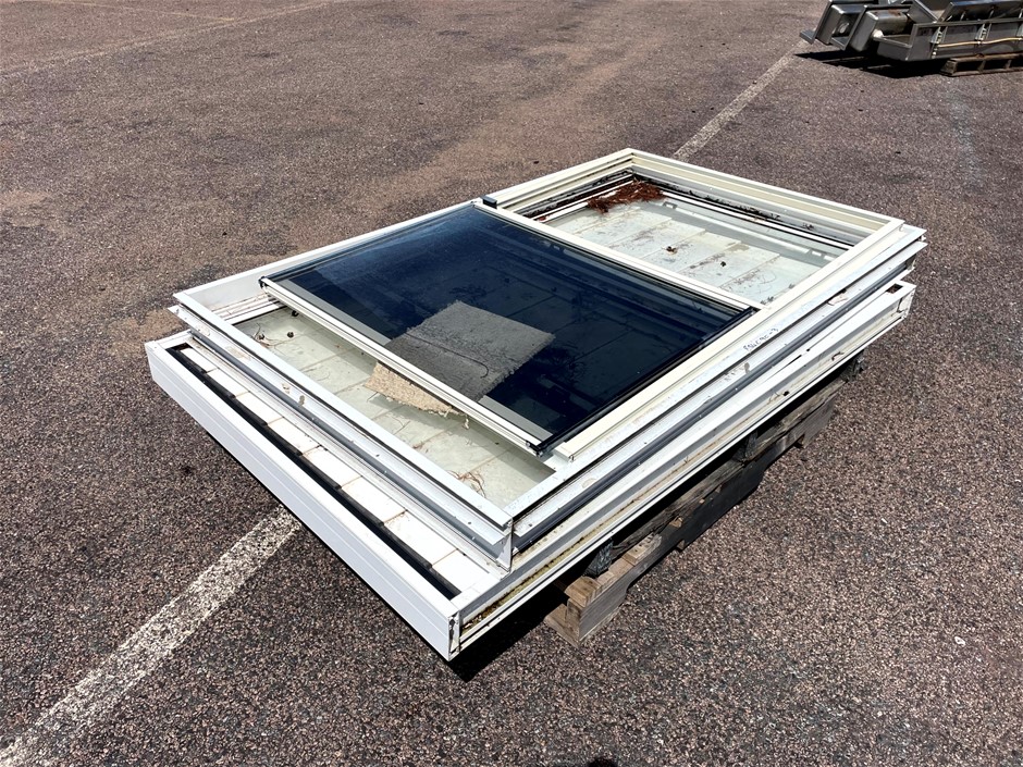 <p>Window Frames</p>