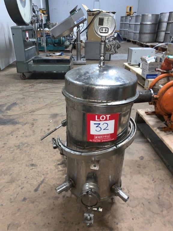 Memtec industrial filtration/processing canister