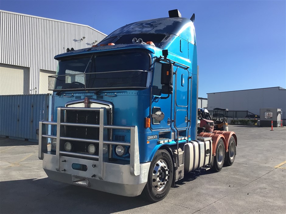 2006 Kenworth K104 6 x 4 Prime Mover Truck