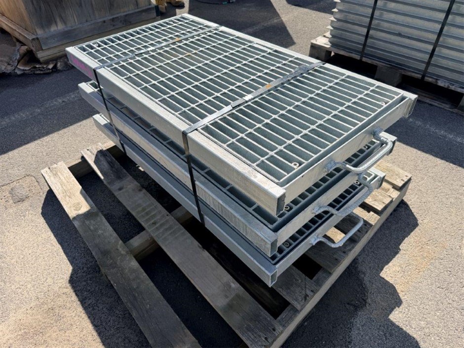 Quantity of Grate Pit Covers