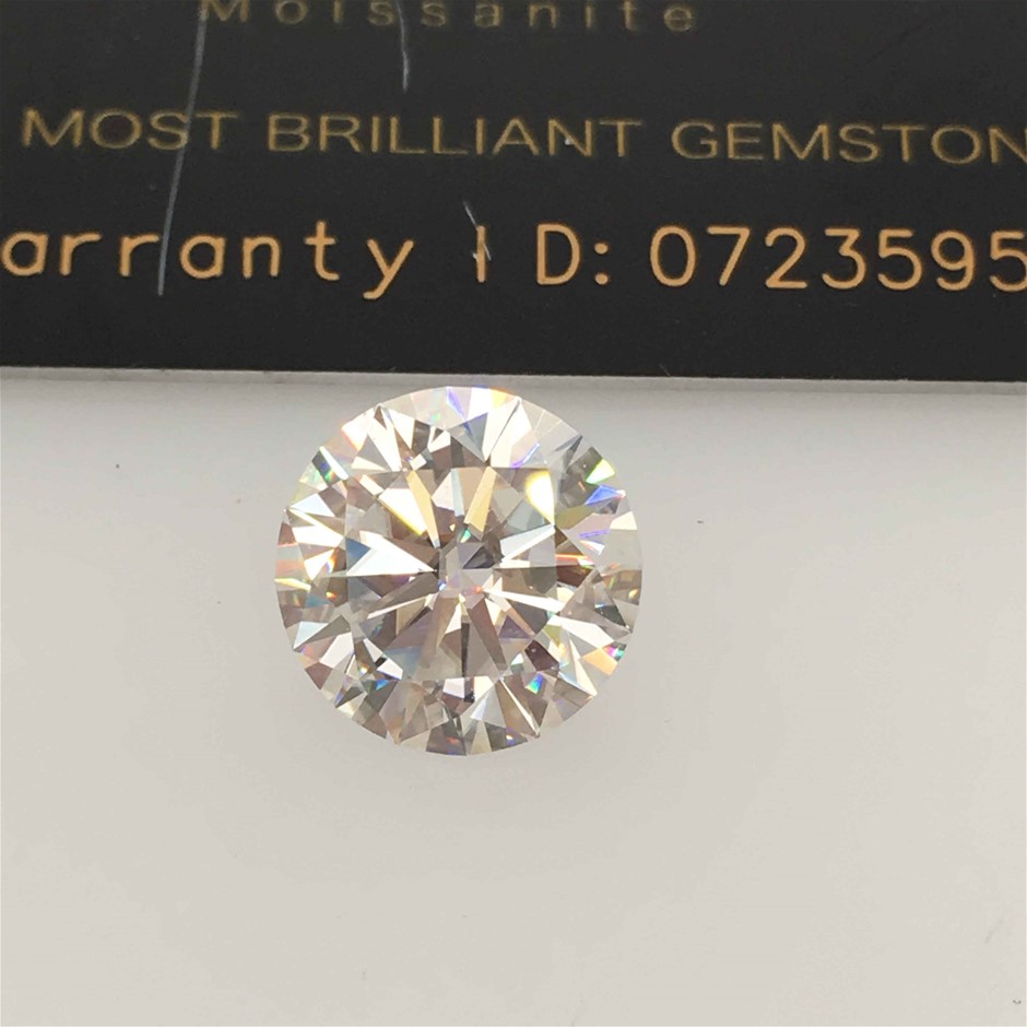 One Stone Moissanite Round 4.50ct with ID