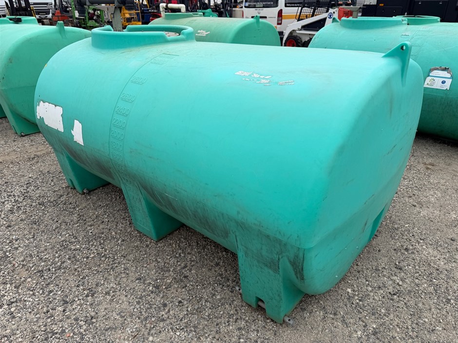 <p>1 x 3000LT Plastic Water Tank</p>