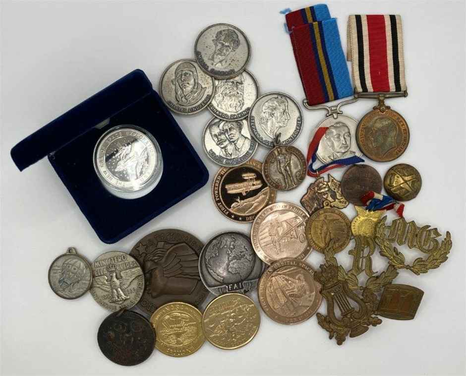 Approx. 28 x Asstd World  Aviation medals and other asstd medallions