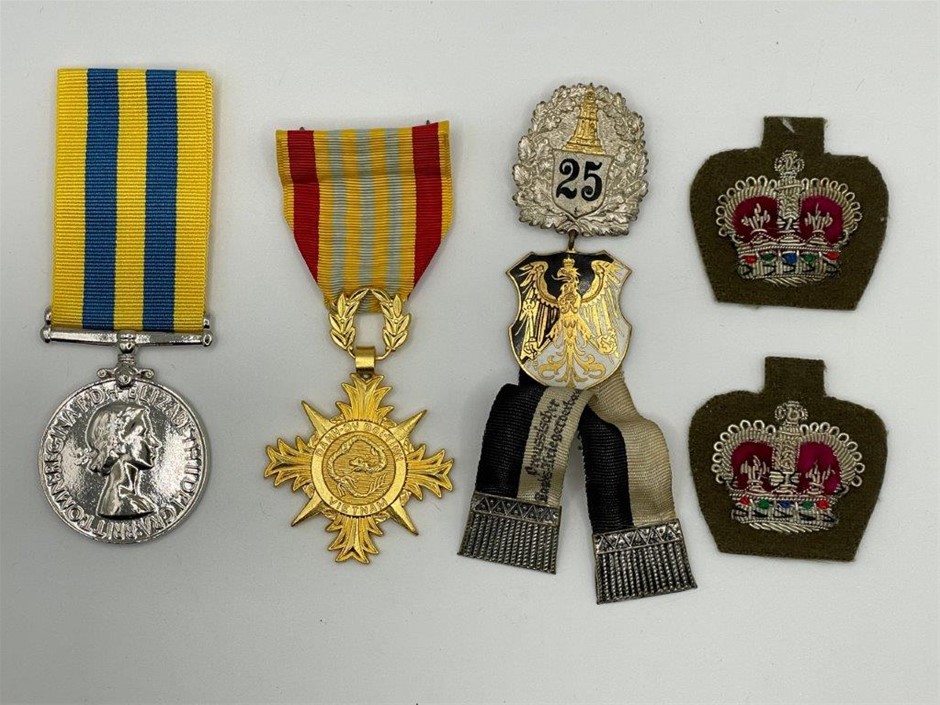 4 x Asstd World Military and Service medals & badges