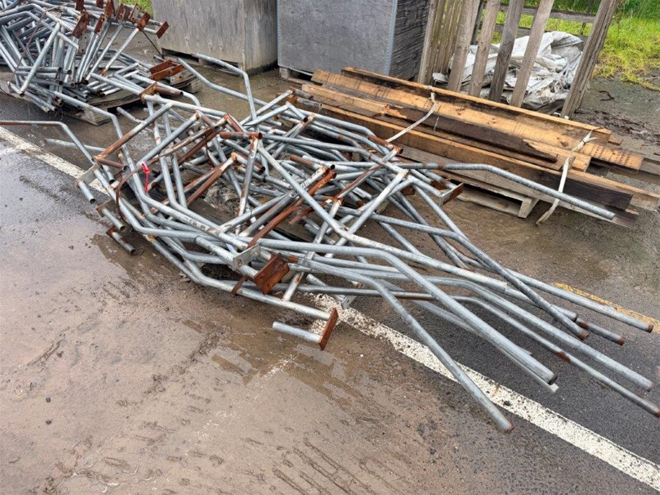 Pallet Of Temporary & Pedestrian Fencing Components