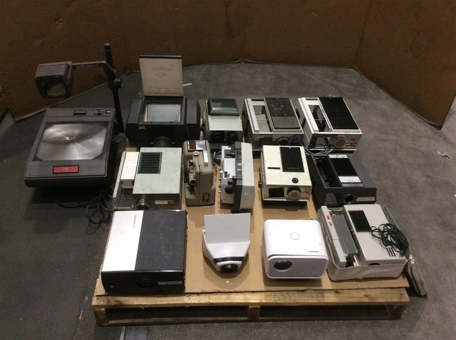 Mixed Brands Projectors And Overhead Projectors