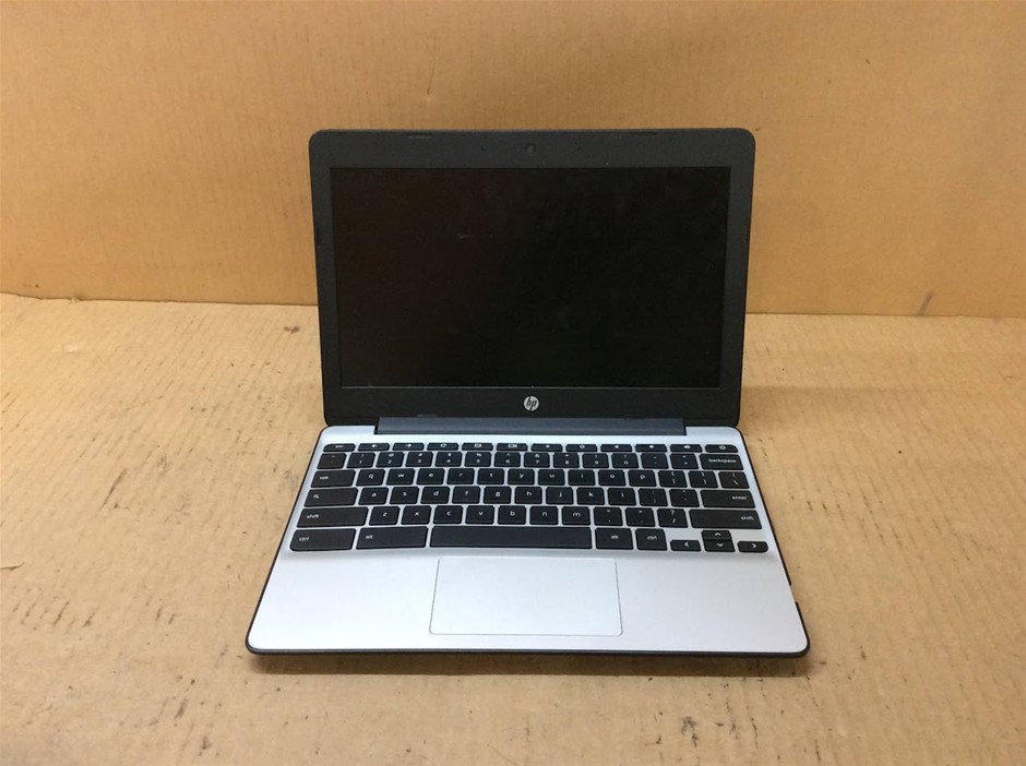 HP Chromebook 11 G5 Laptop Celeron N3060 2GBRAM 16GB Black