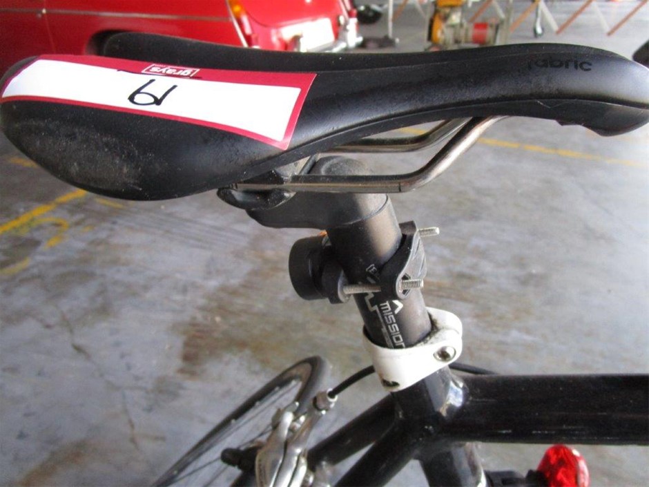 Merida Road Race Mens Bike