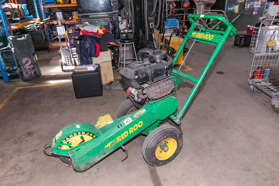 RED ROO SG350 Petrol Stump Grinder
