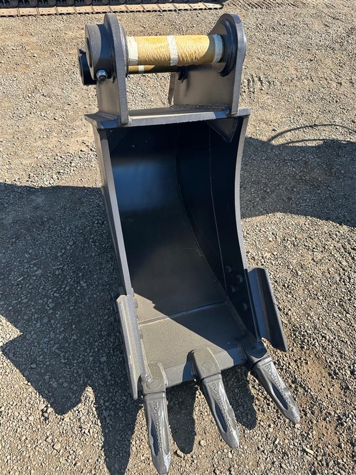 450mm GP/Digging Bucket to Suit 10-17T Excavator(Unused)