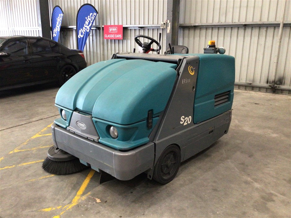 <p>Tennant S20 SweepMax Ride On Sweeper </p>