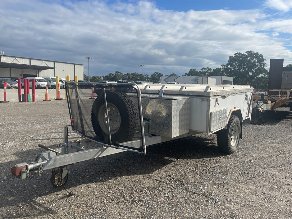 <p>2013 Star VisionThe Adventure Camper Trailer</p>