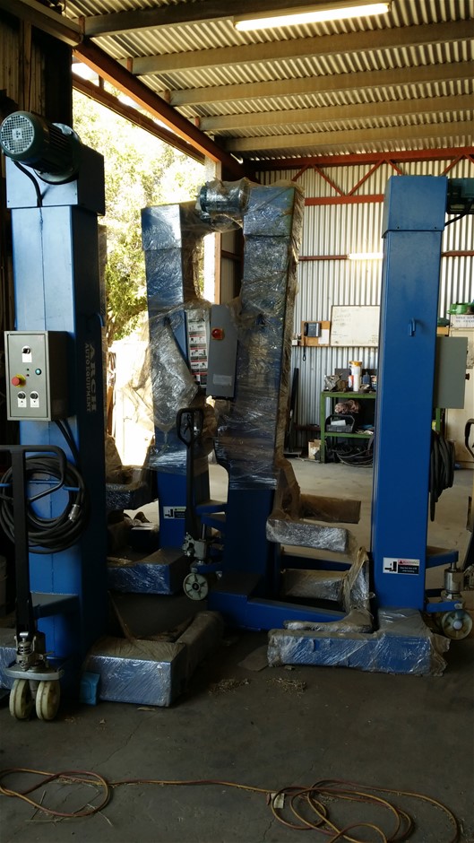 Truck Hoist 4 post, 5.5 Tonne Per Post