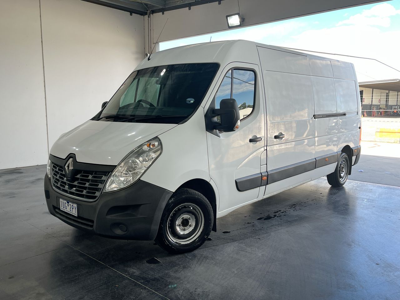 2018 Renault Master LWB Mid Roof Turbo Diesel Automatic Van
