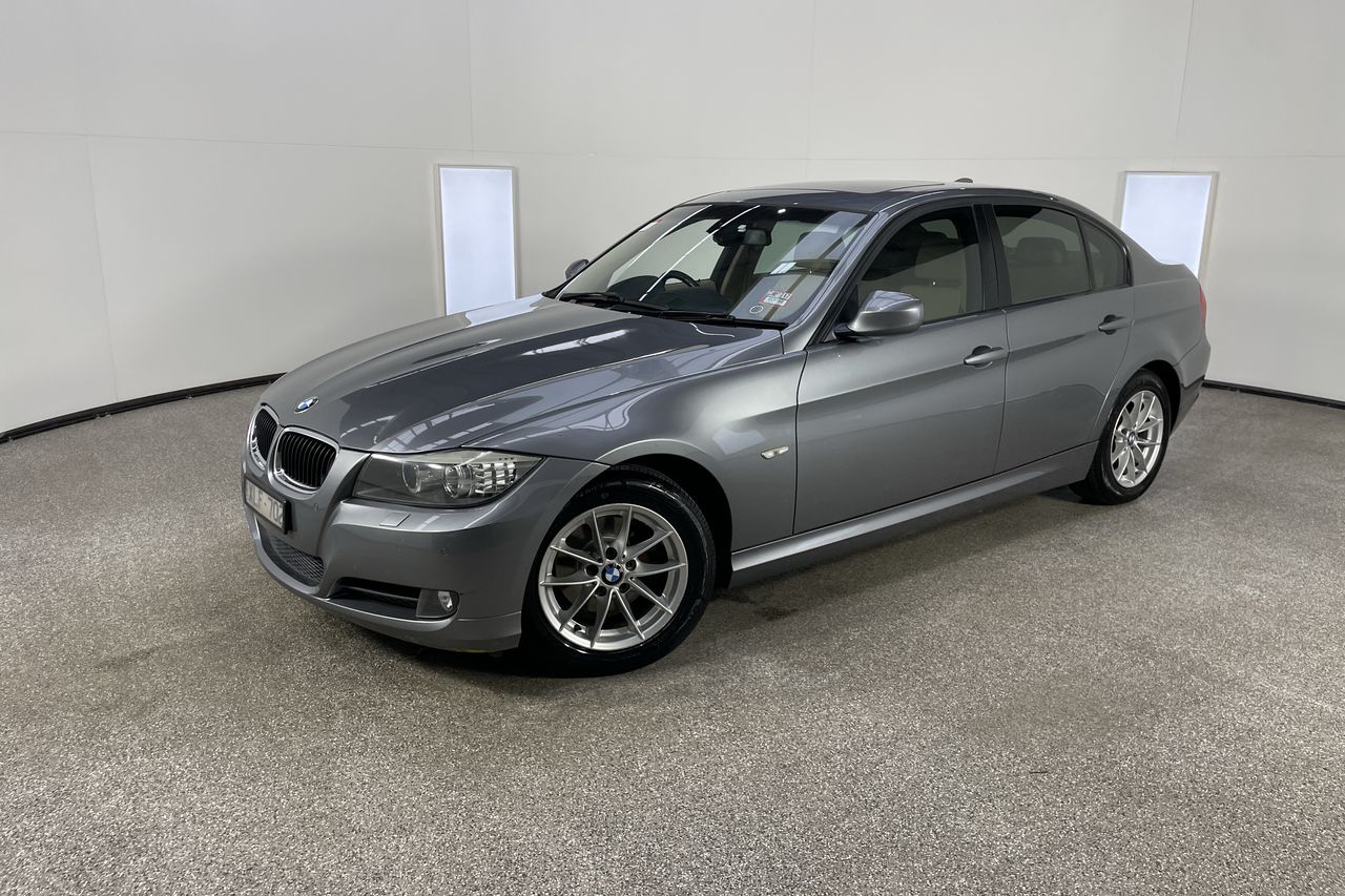 2009 BMW 3 Series 320i EXEC. E90 Automatic Sedan