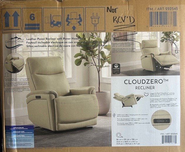 GILMAN CREEK CloudZero Recliner, 86cm x 99cm x 106cm.