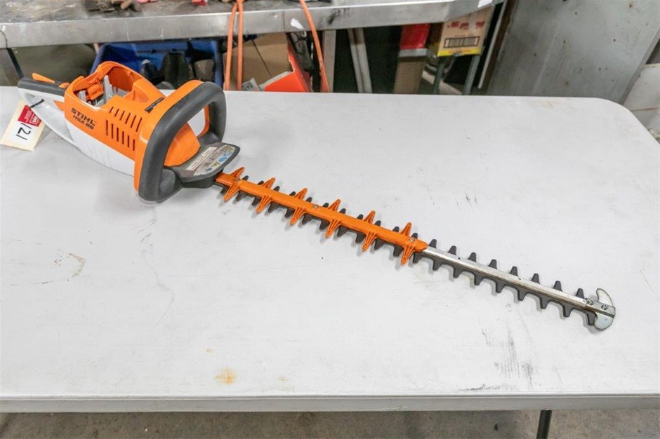 Stihl HSA 86 Cordless Hedge Trimmer