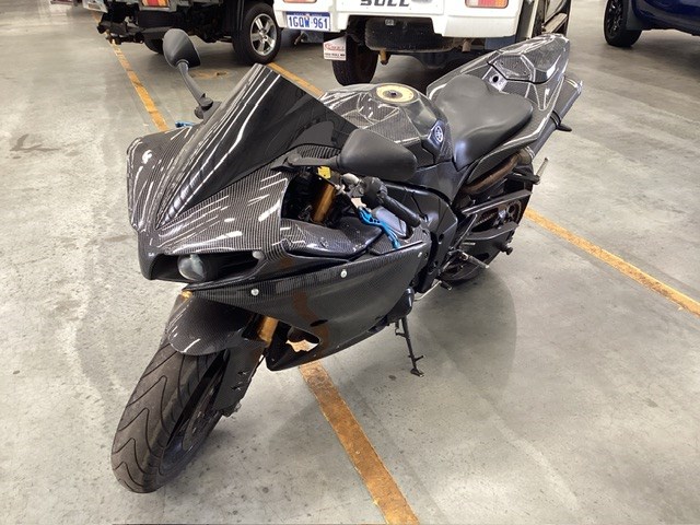 2013 Yamaha YZF R1 Motorcycle