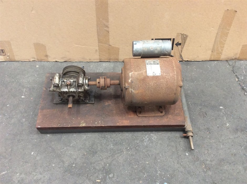 Crompton Parkinson Electric Motor & Belt Drive Assembly