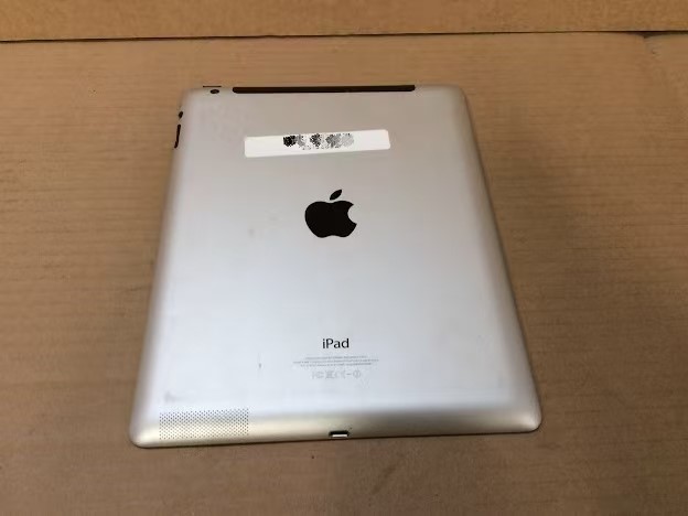 APPLE IPAD 4 (A1460) Tablet 16GB