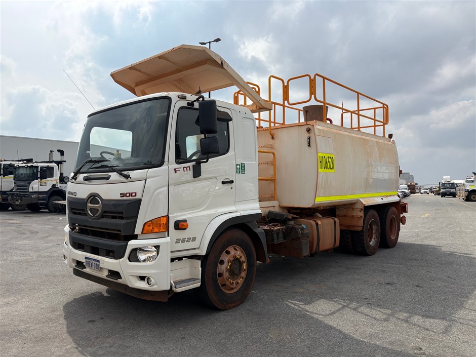 Hino Water Trucks - Unreserved