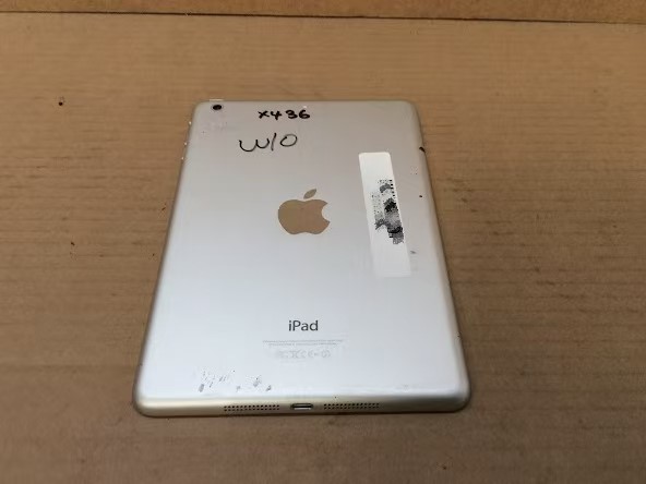 APPLE IPAD MIINI 2 A1489 A7 Tablet 16GB