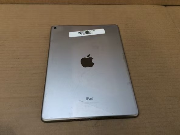 Apple iPad Air 2 (A1566) Tablet 64GB