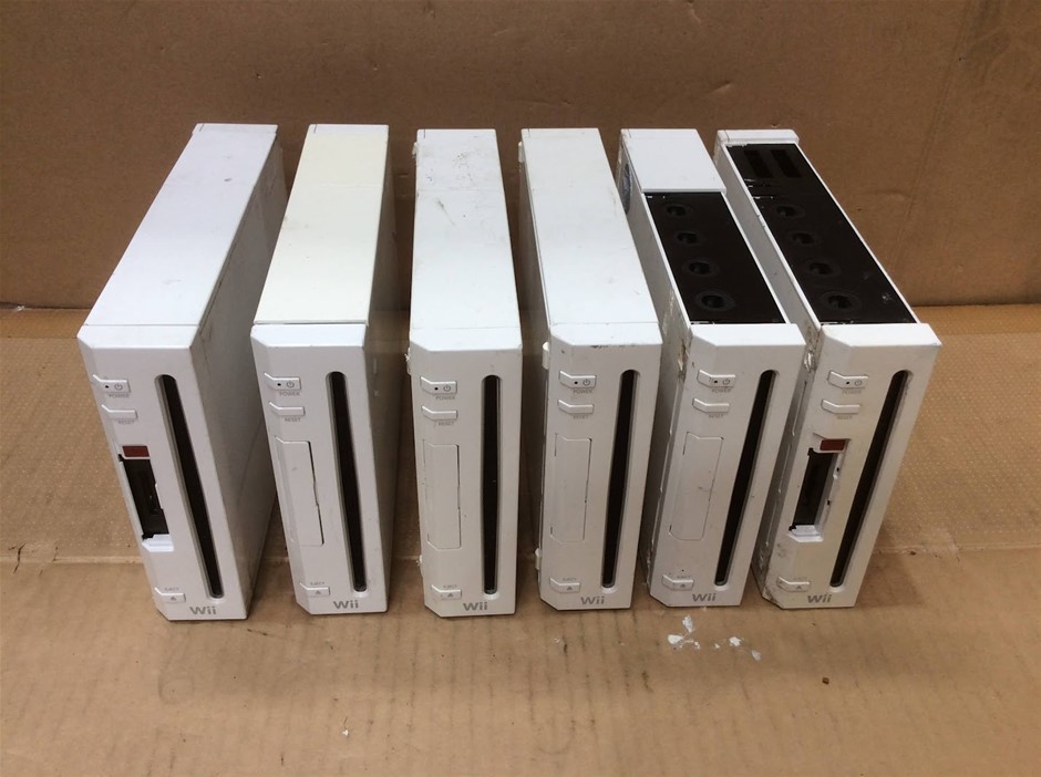 Nintendo RVL-001 Wii Game Console (Lot of 6)