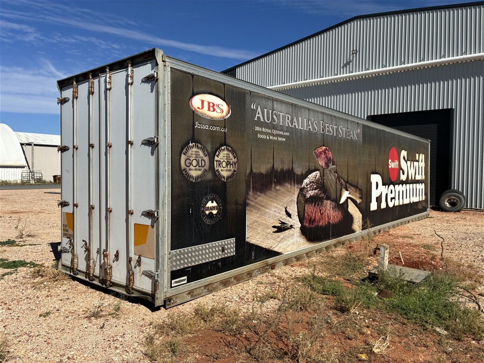 Trucks, Equipment & Machinery For Sale