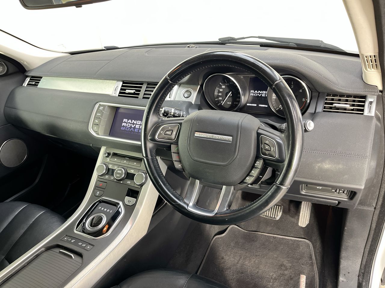 Vehicle photo