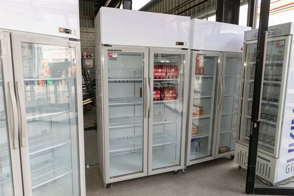 2022 Skope TCE1000N 2 Door Display Fridge Mobile