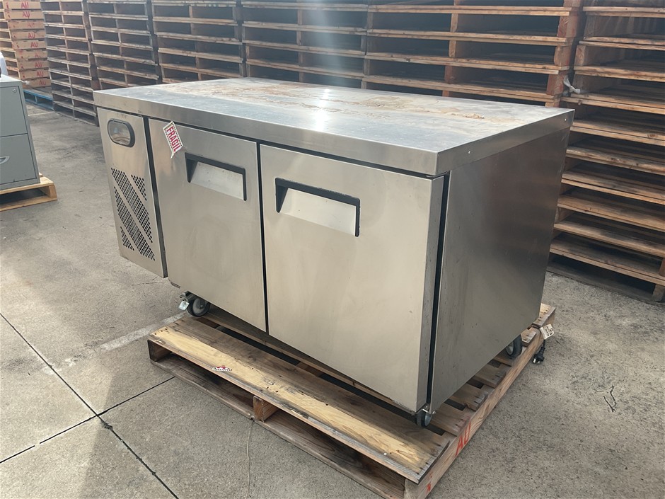 Undercounter Double door Chiller.