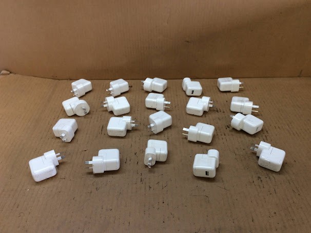 Apple Mixed Model Power Adapters (Lot of 20)