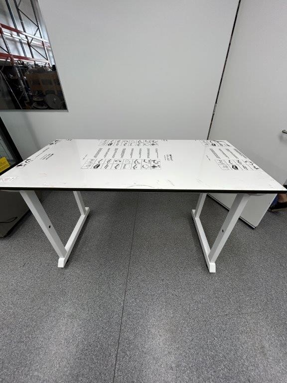 4 x Wilsonart 20mm Compact Laminate Benchtop Laboratory Benches