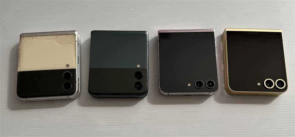 Samsung Galaxy Z Flip 6 / 5 / 3 256Gb & 128Gb - For Parts (Lot of 4)