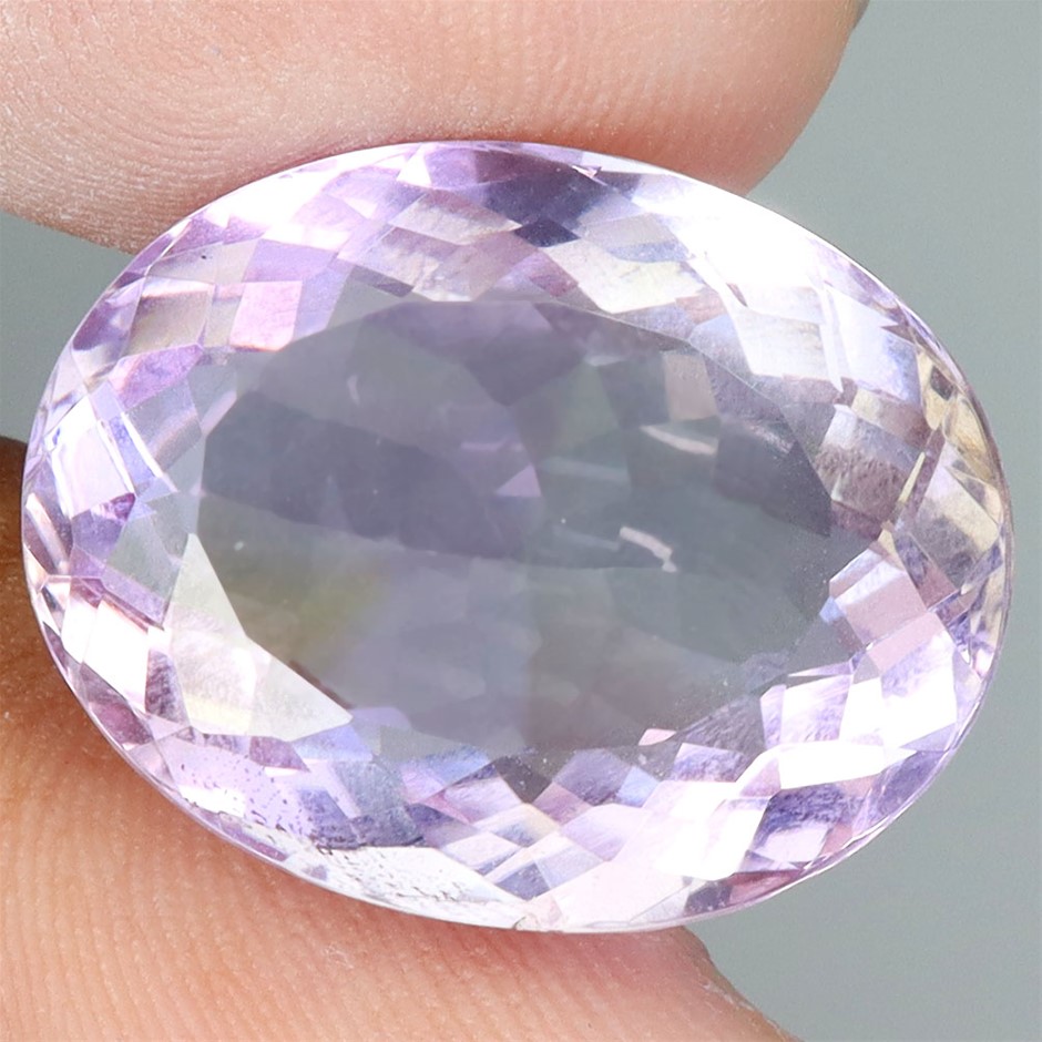25.23ct Oval Facet Cut Bi-Colour Ametrine Gemstone - 1Pc