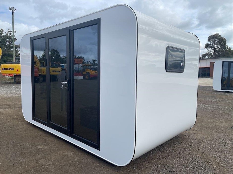 4m Accommodation Pod (Unused)