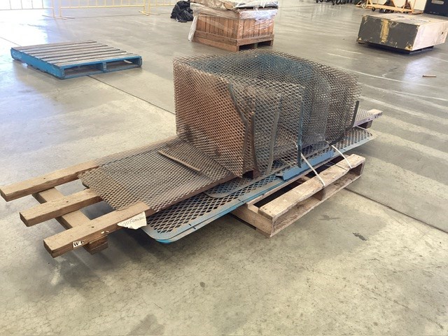 Pallet Containing Wire Mesh