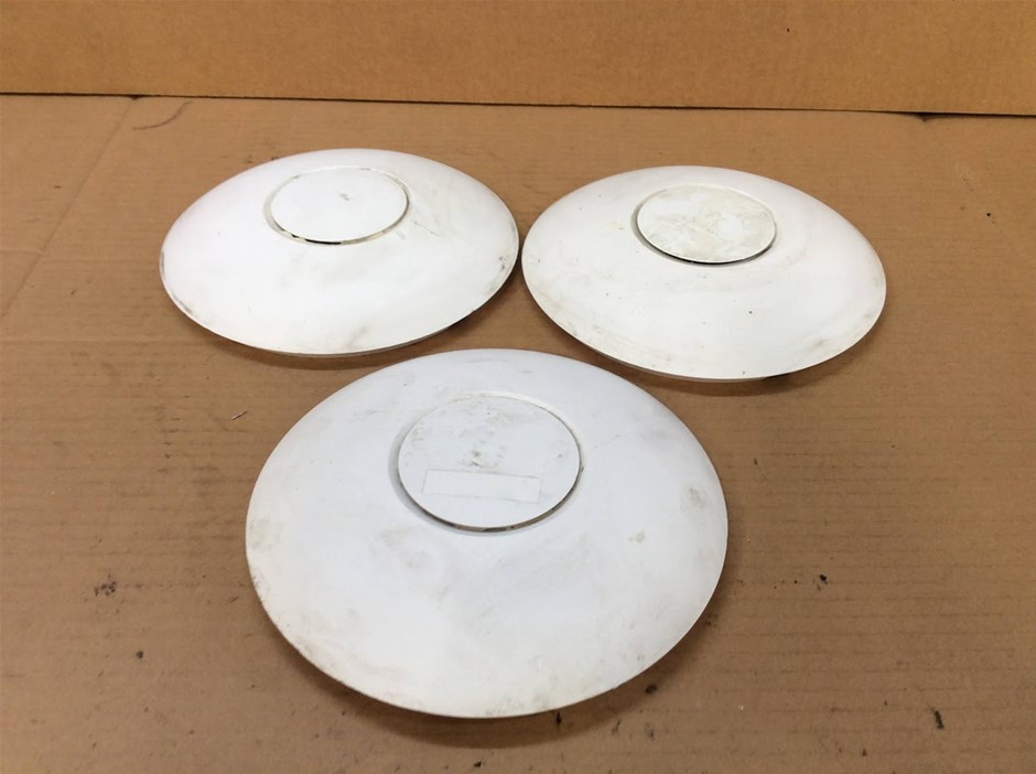 Ubiquiti UAP-AC-PRO Wireless Access Points (Lot of 3)