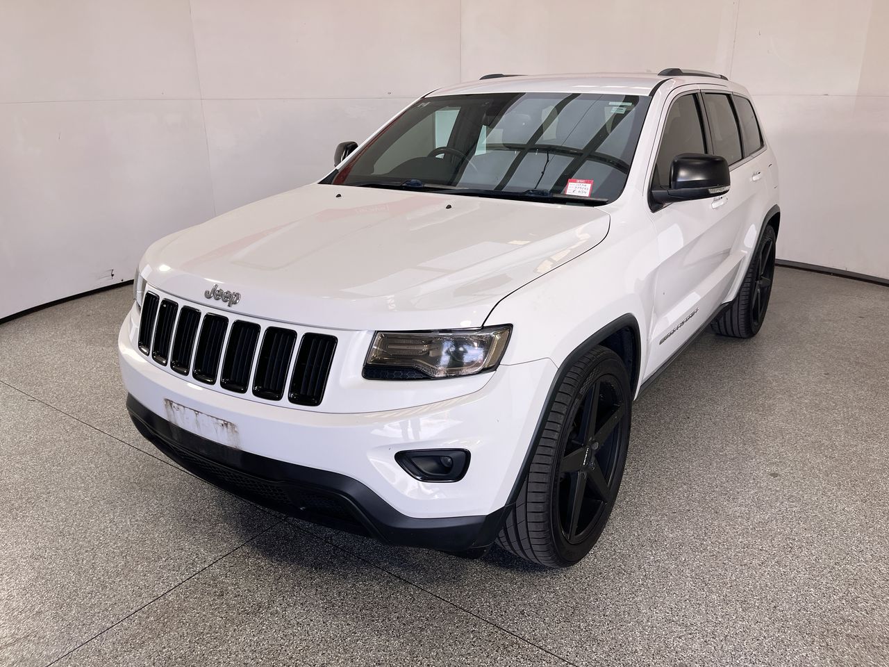 2015 Jeep Grand Cherokee Laredo 