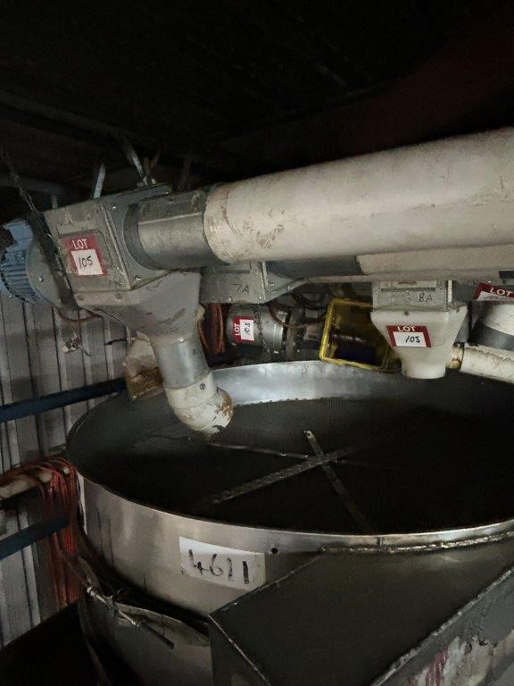 9 x Flexi Conveyor Augers In Varying Configurations And Lengths