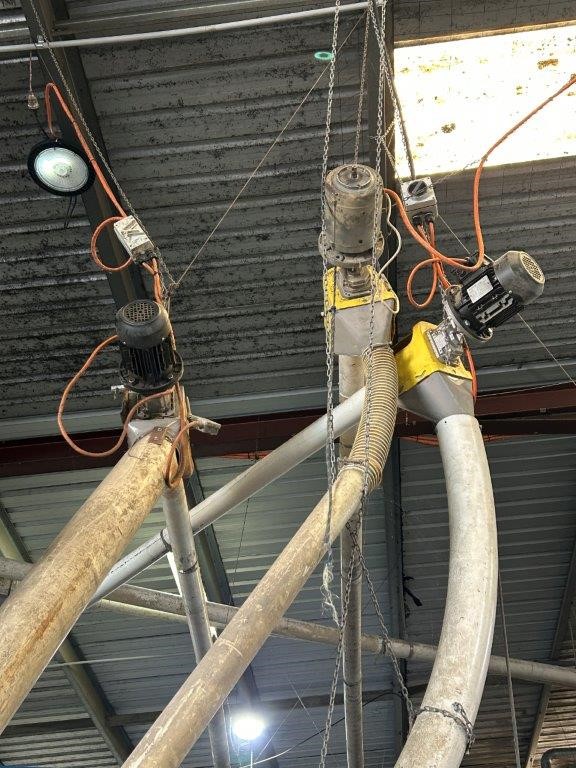 5 x Flexi Conveyor Augers In Varying Configurations And Lengths