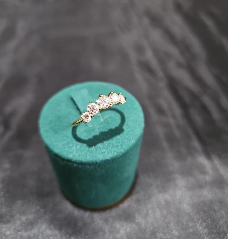 GRA  Moissanite white  18k Solid Yellow Gold Vermeil  Ring  -9US