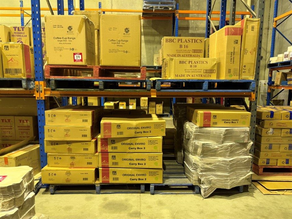 Coffee Cups, Takeaway Containers & Carry Boxes — Assorted Lot