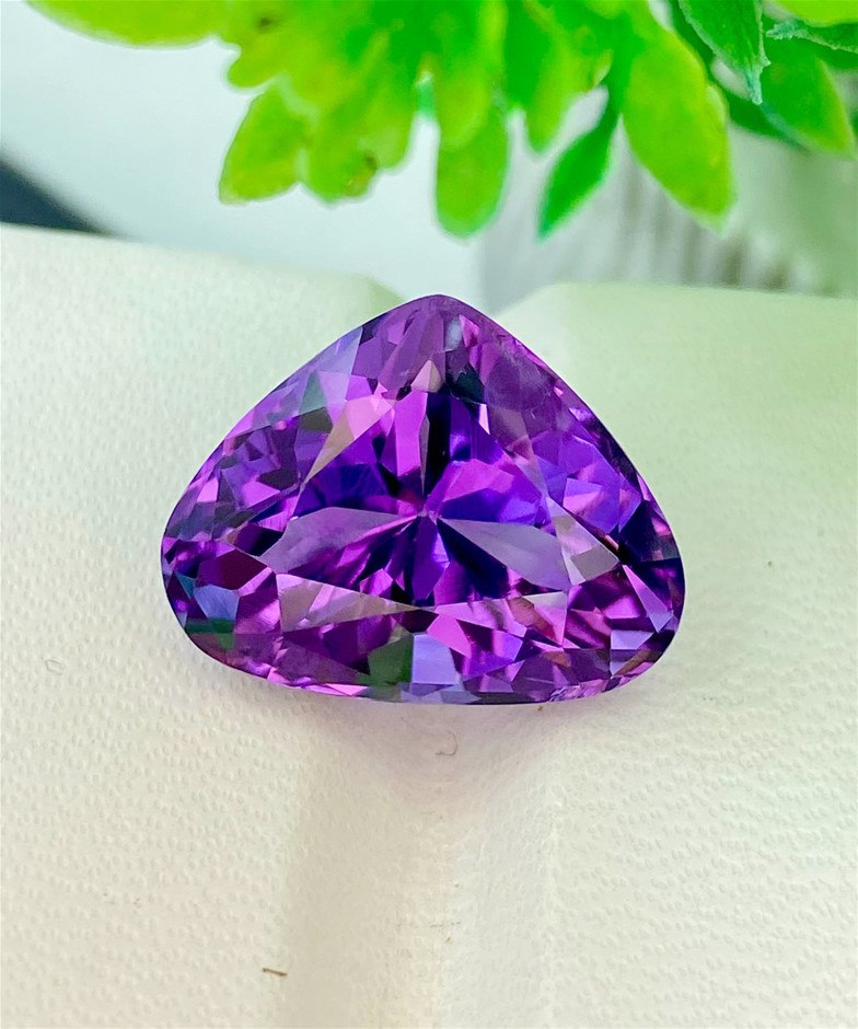 12.25 CT Quality Natural Brazilian Amethyst