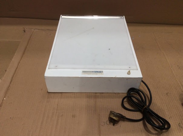 Dalcross Products X-Ray Light Box