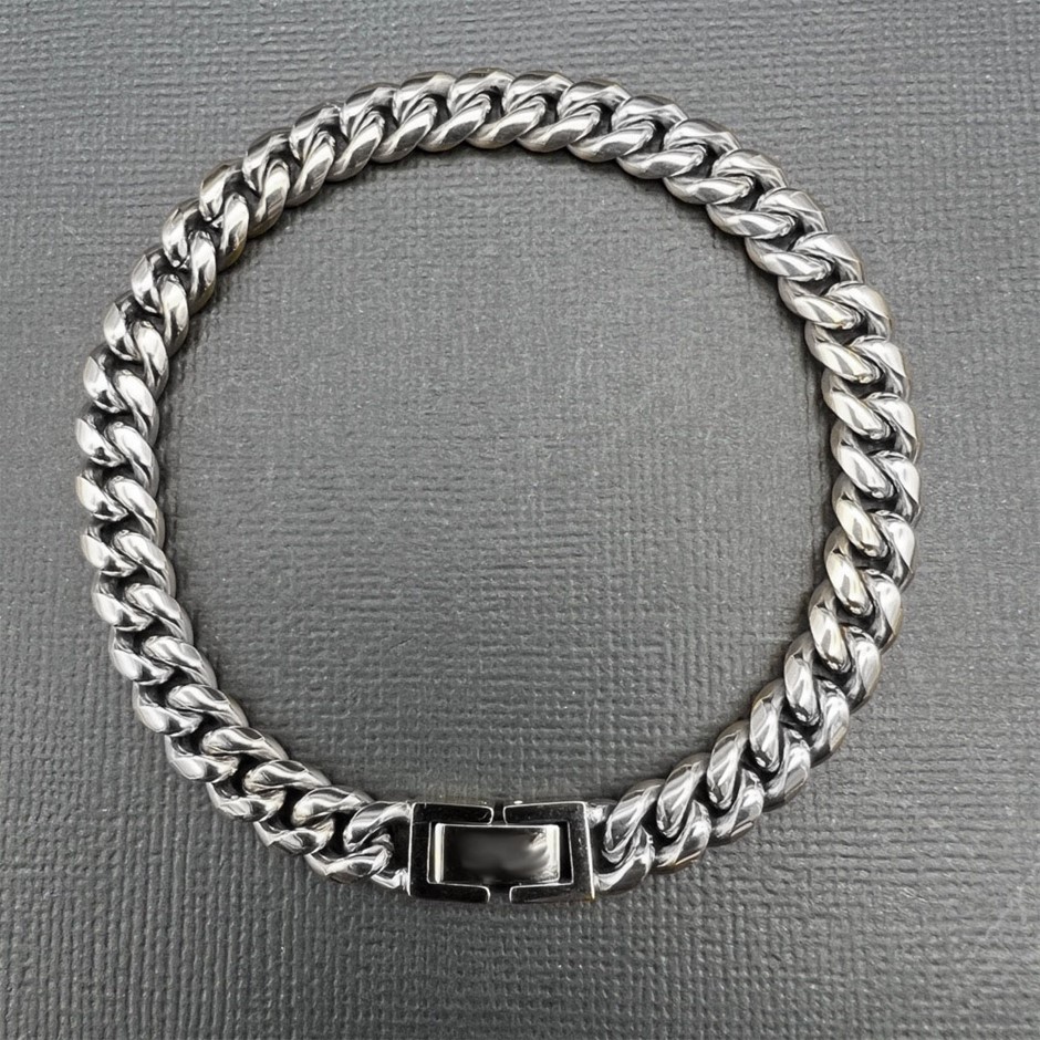 Silver-Filled Cuban Chain Bracelet, 8MM Wide - 22.8cm