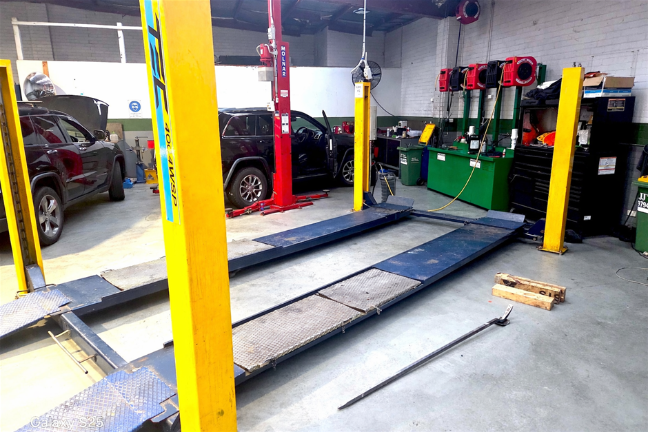 2004 Tecalemit TEC4004WSP 4 Post Hoist